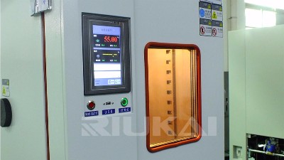 为何要用高低温交变湿热试验箱做LED寿命测试？