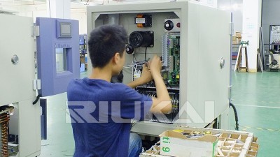 水蜜桃隐私视频网站仪器可以根据客户的要求量身定制<i style='color:red'>非标型恒温恒湿箱</i>吗？